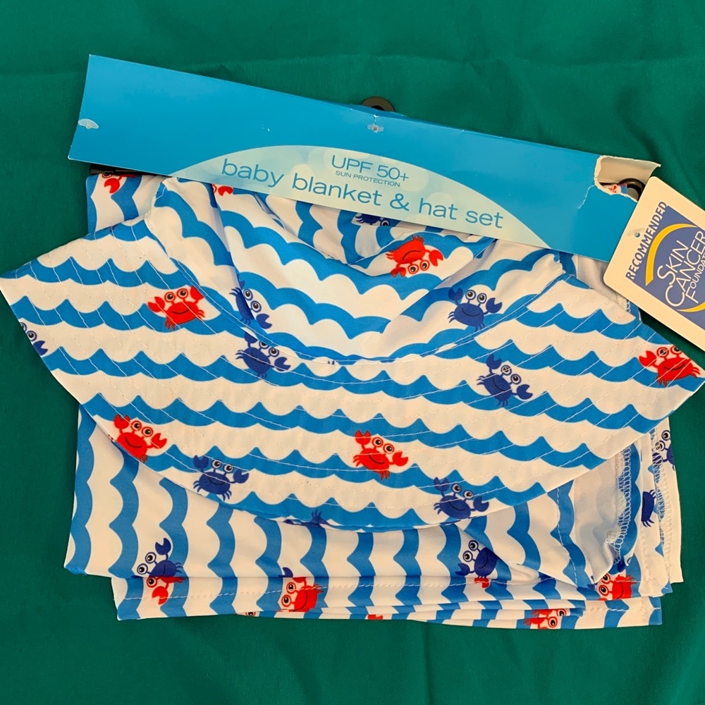 Infant outdoor baby blanket and hat set UPF 50+